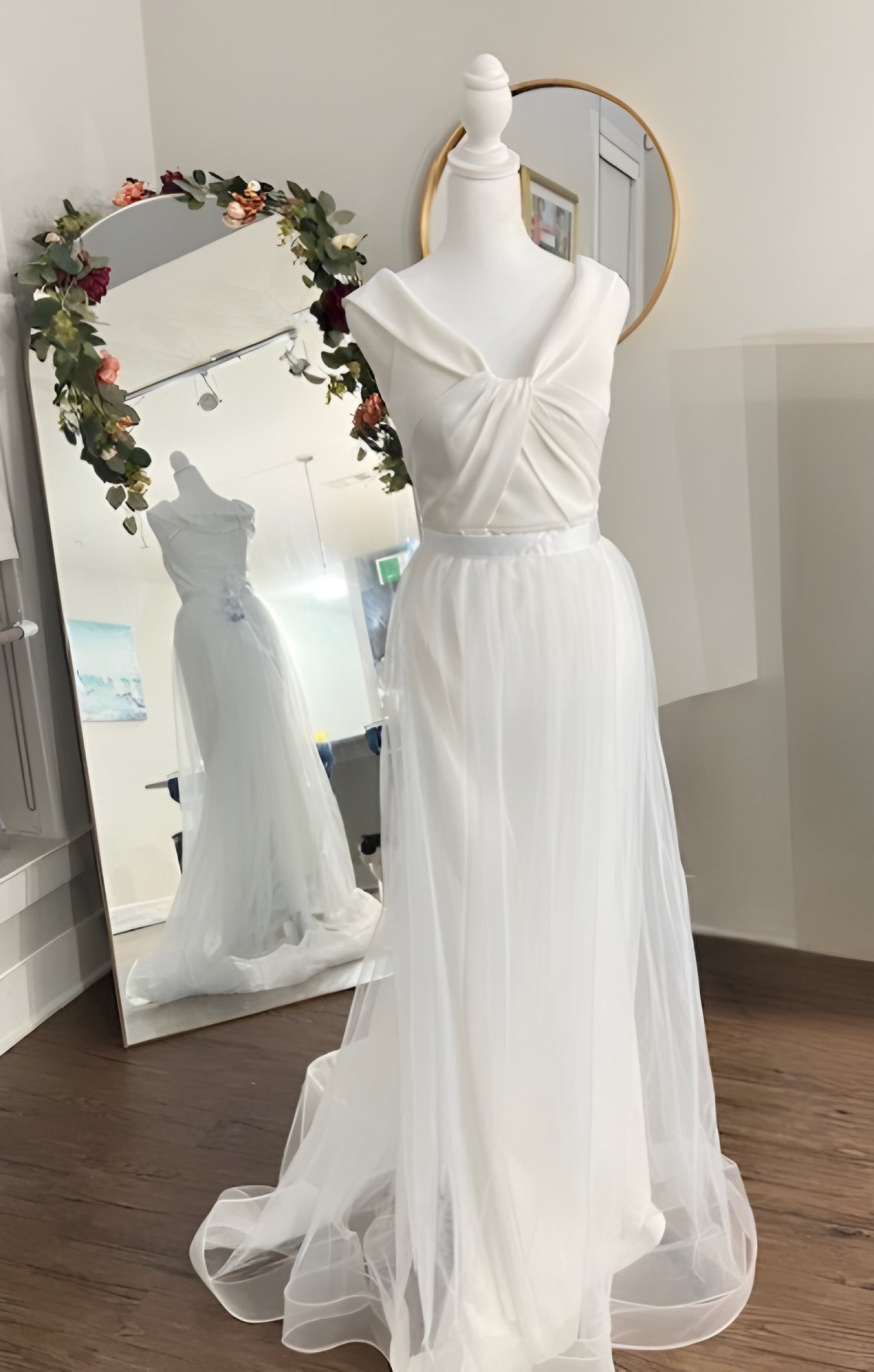 Simple classic two layers tulle hosehair netting bridal Overskirt, small wedding train sheer bridal wedding skirt, affordable wedding skirt