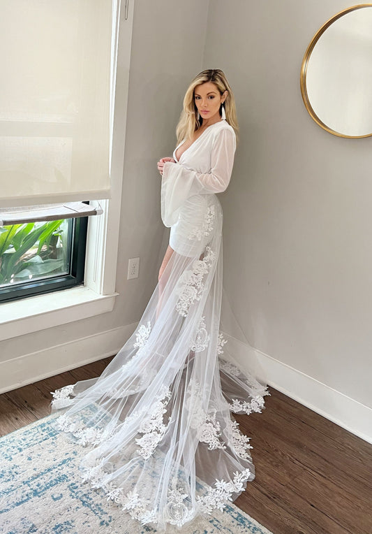 Pinned detachable wedding train, removable tulle lace embroidered wedding train, scallop lace wedding train, luxurious detachable wedding train