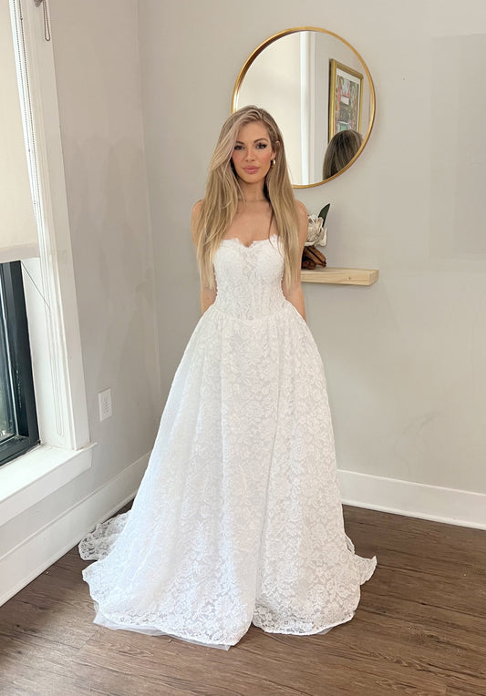lace ballgown dress, lace strapless sweetheart neckline strapless gown