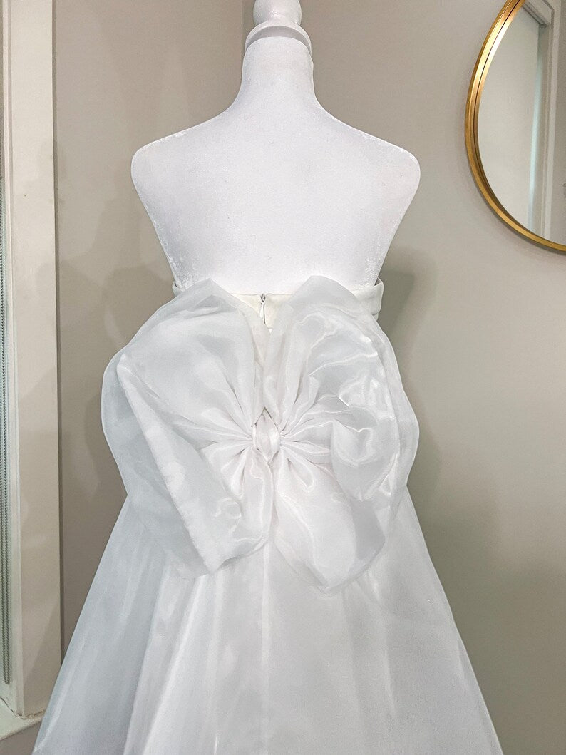 Detachable Satin Accent Bow Wedding Train/Overskirt