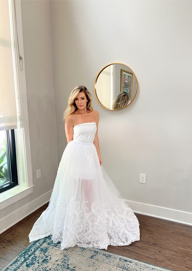 Luxurious Tulle Bridal Overskirt with Lace and Sequin Trim - Elegant Multi-Layered Full Wedding Skirt