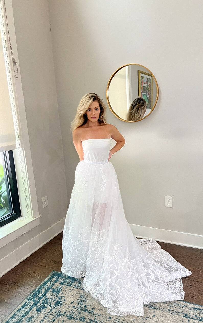 Luxurious Tulle Bridal Overskirt with Lace and Sequin Trim - Elegant Multi-Layered Full Wedding Skirt