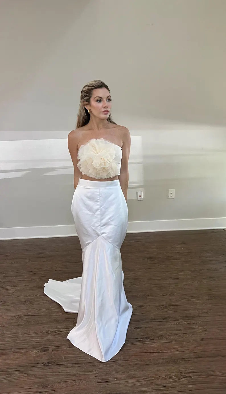 Glamorous Satin Mermaid Wedding Skirt – Sleek Timeless Bridal