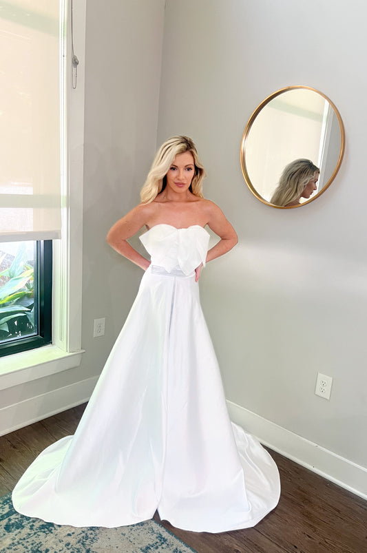 Accent Bow Ballgown Wedding Dress Strapless Bridal Gown