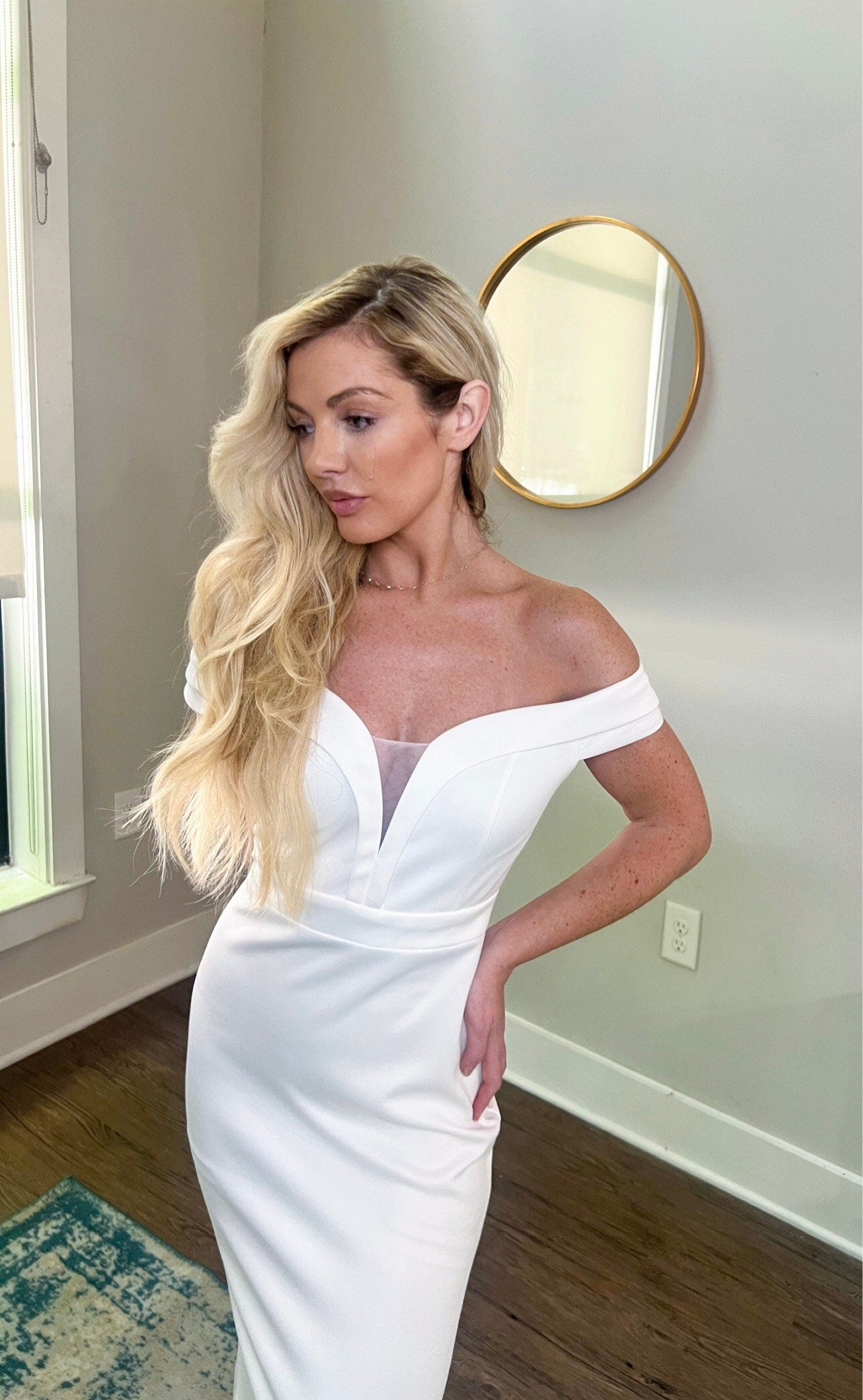 Deep V wedding gown off shoulder sweet heart neckline, luxurious bridal gown all white, cheap bridal dresses