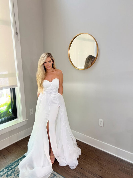 Enhancing Your Bridal Elegance Without Breaking the Bank! Series Part 2: Detachable Satin/Chiffon Wedding Trains