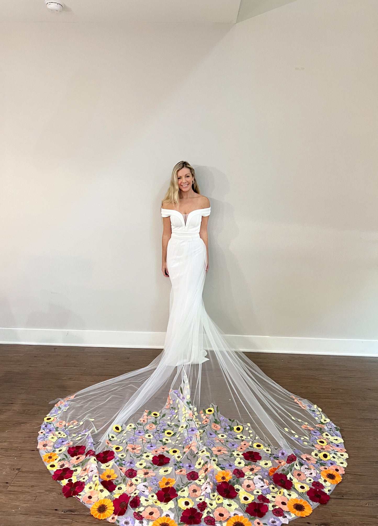 Detachable Tulle Wedding Train with Colorful 3D Floral Flowers Embroidery