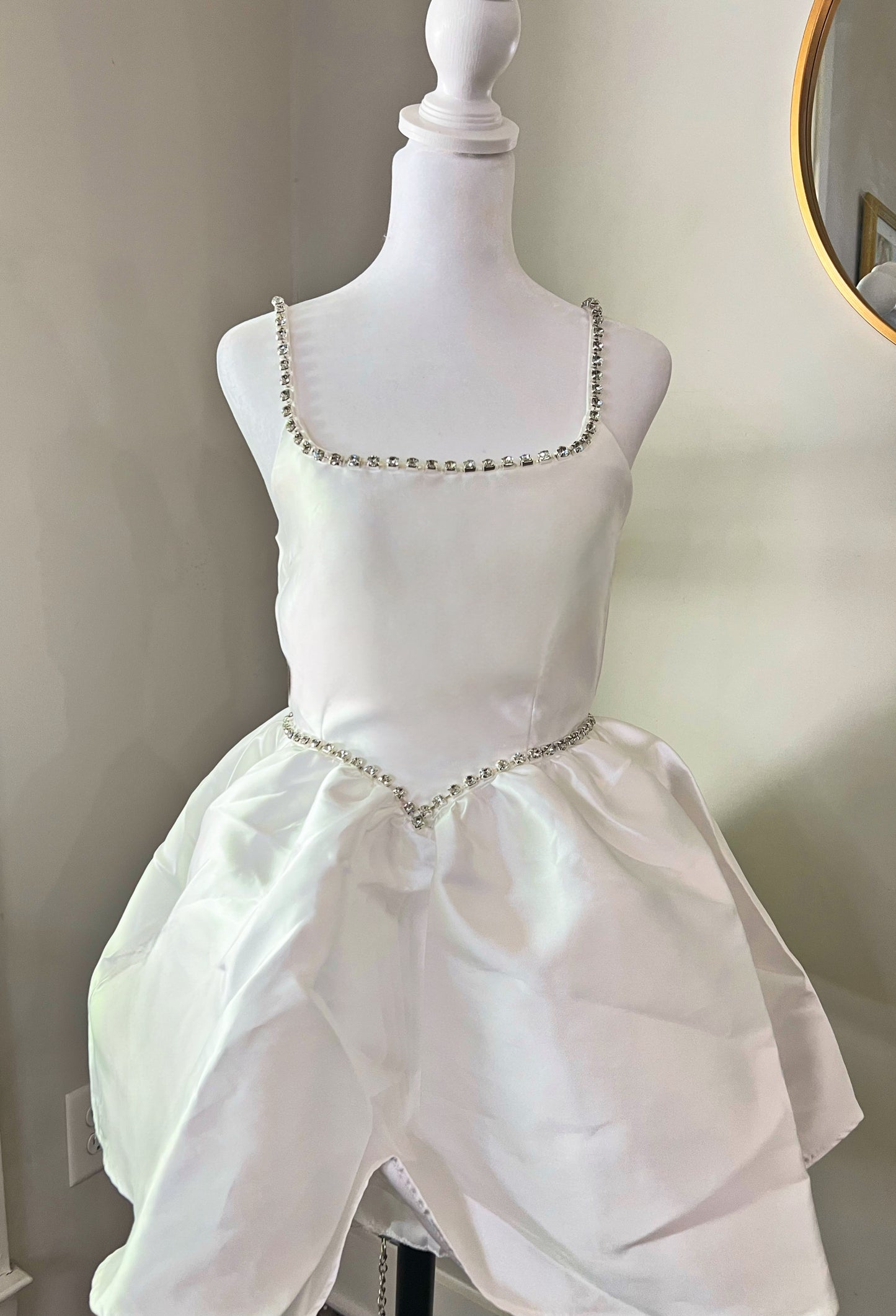 Elegant Satin Mini Bridal Reception Dress with Embellished Accents