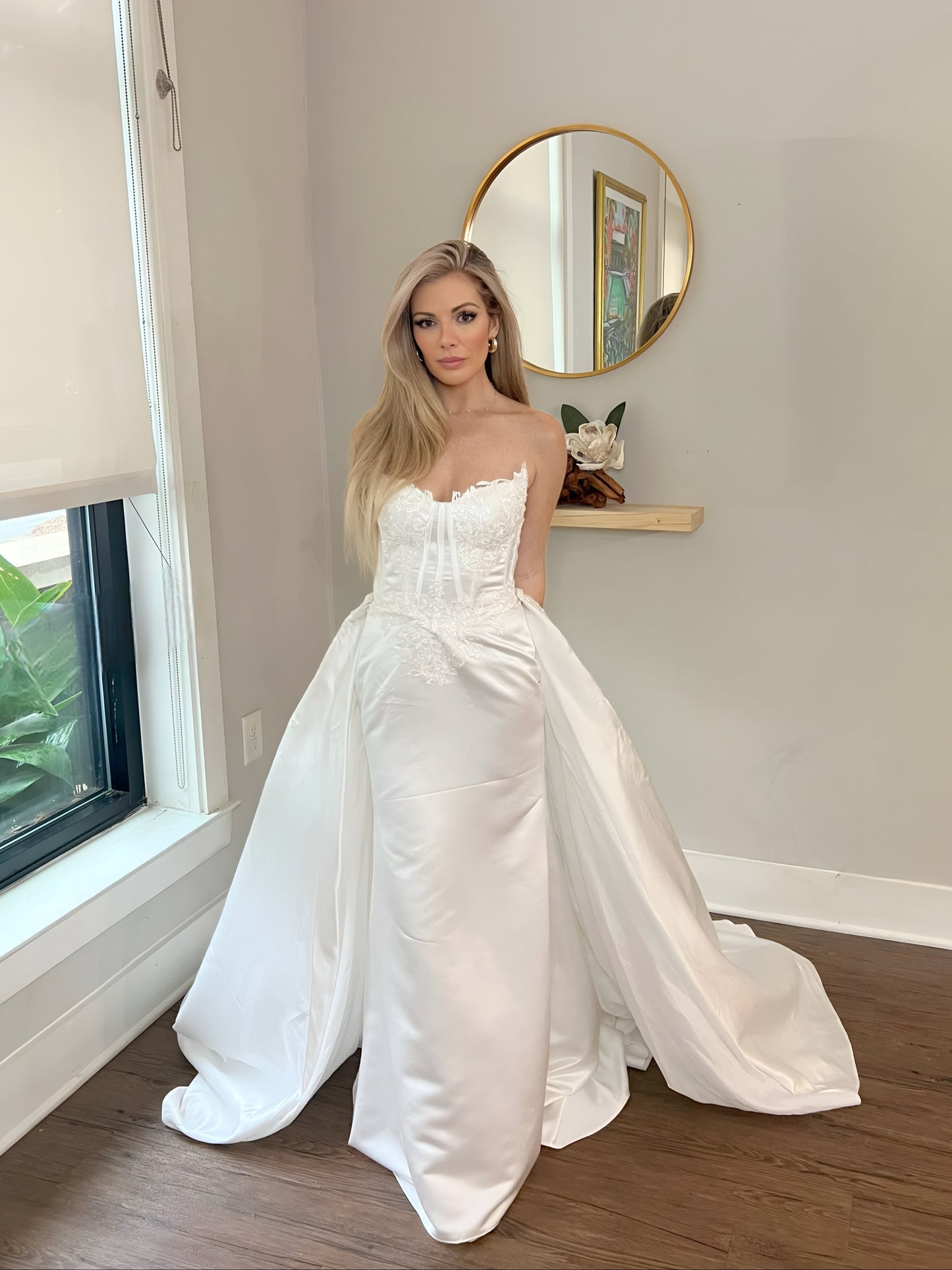 Two-in-One Satin Mermaid Wedding Dress with Satin Detachable Train – Versatile Elegance