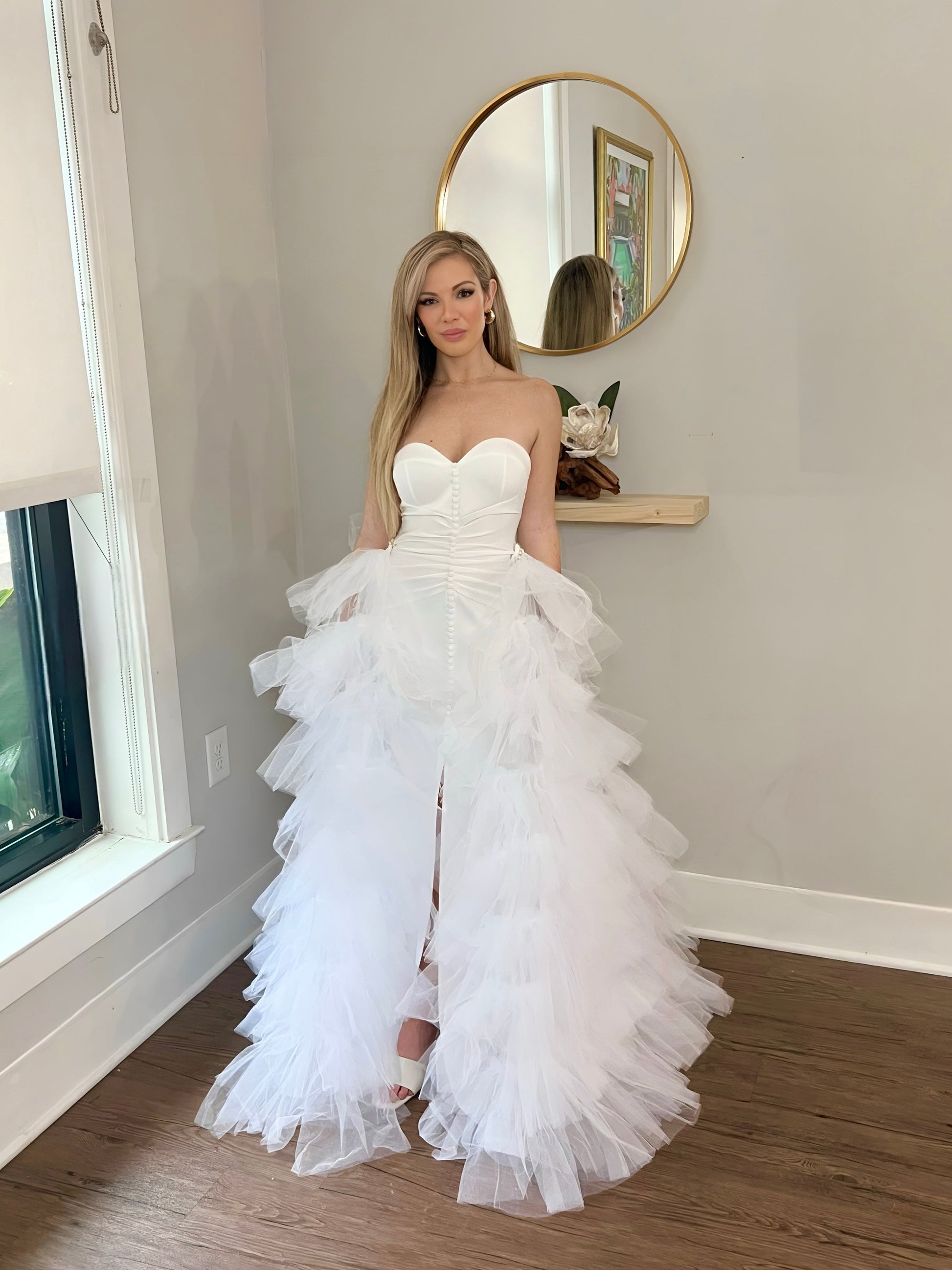 Ruffle tulle train, detachable tulle wedding train with ruffles, cascading ruffles tulle wedding skirt, removable bridal skirt, bridal overskirt tulle