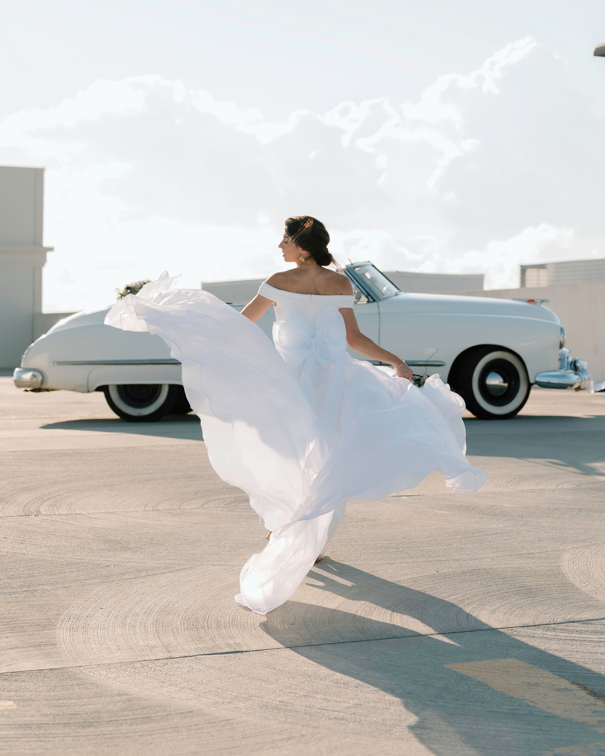 Homepage slideshow featuring handcrafted bridal veils, detachable wedding trains, and bridal accessories by Haus of Lace.