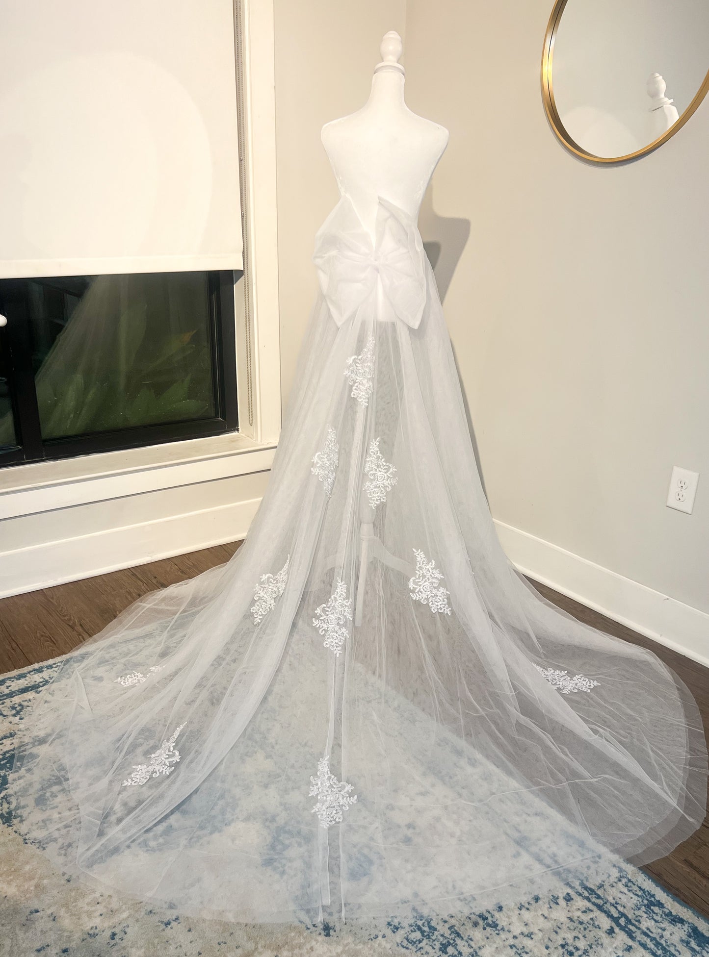 Lace Detail with Chiffon Bow Removable Wedding train without Belt